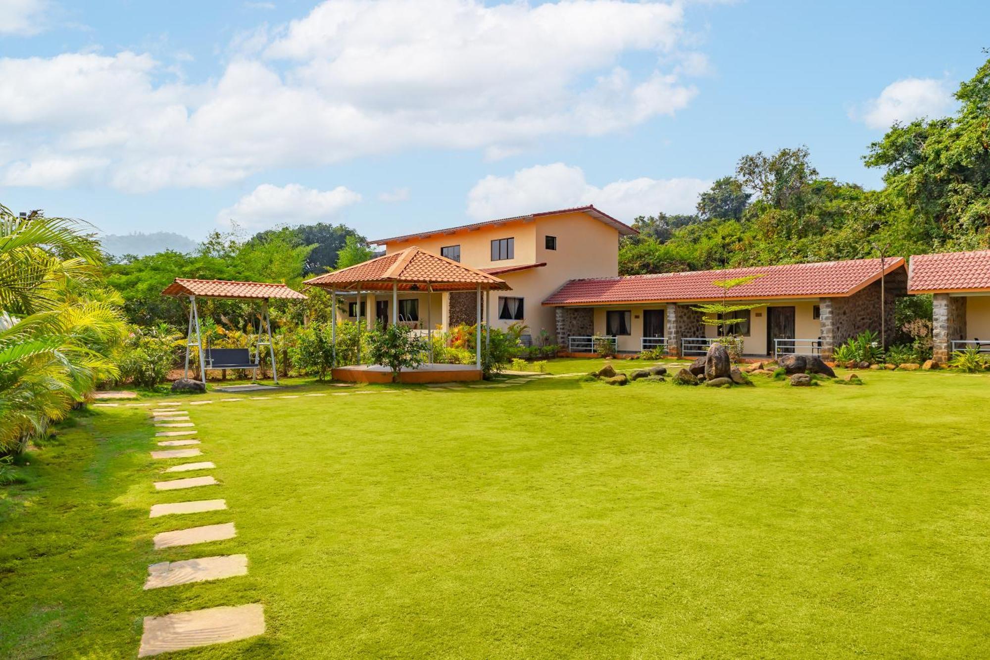 Casa Amora Lonavala Kültér fotó