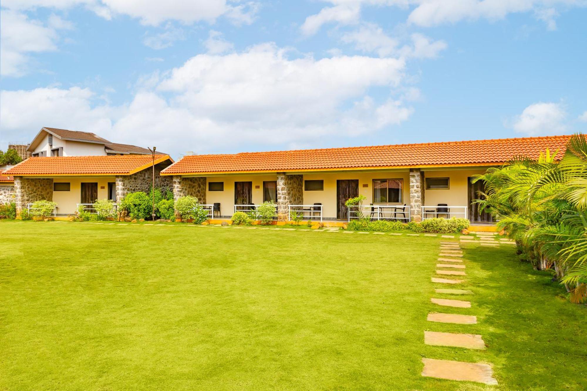 Casa Amora Lonavala Kültér fotó
