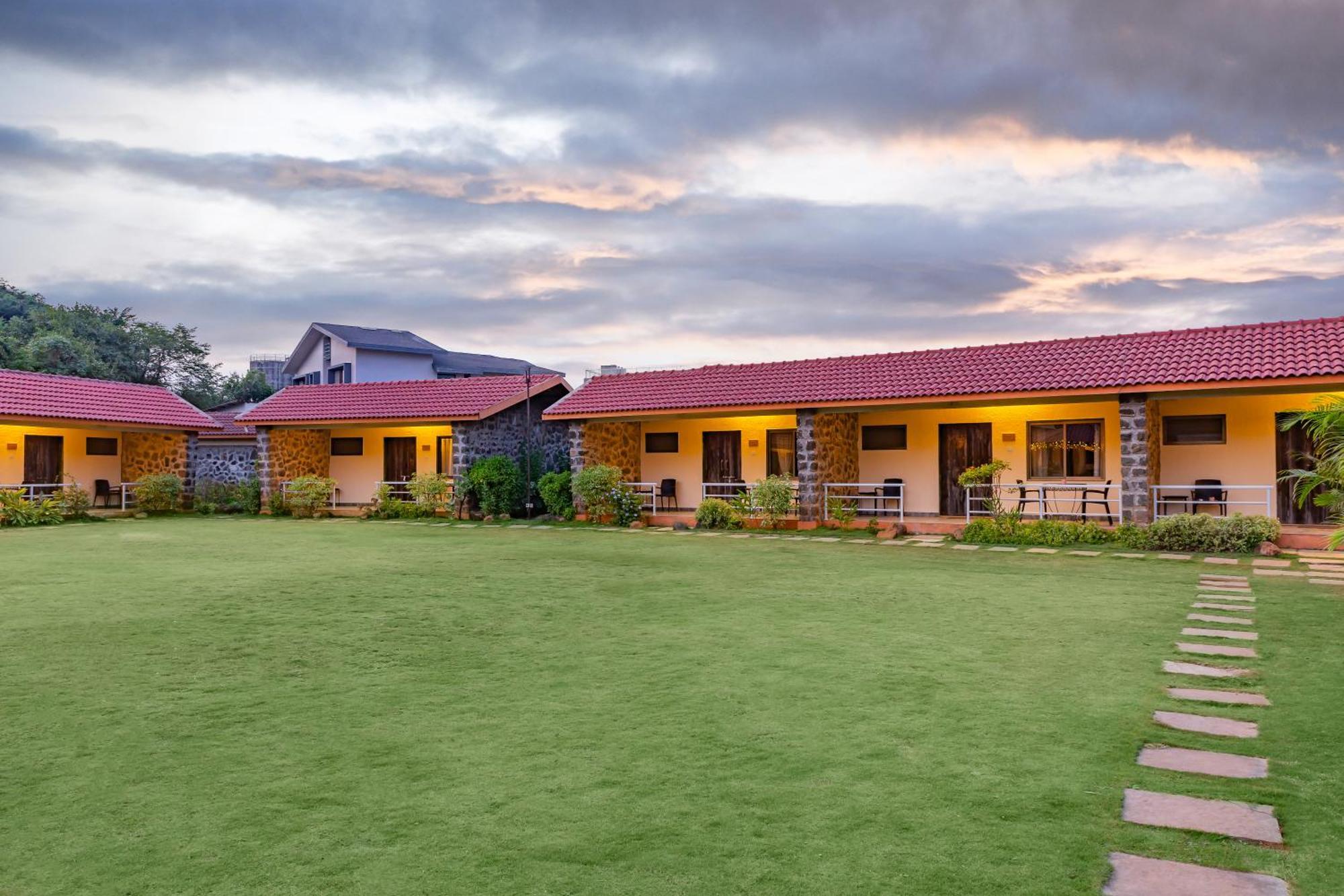 Casa Amora Lonavala Kültér fotó