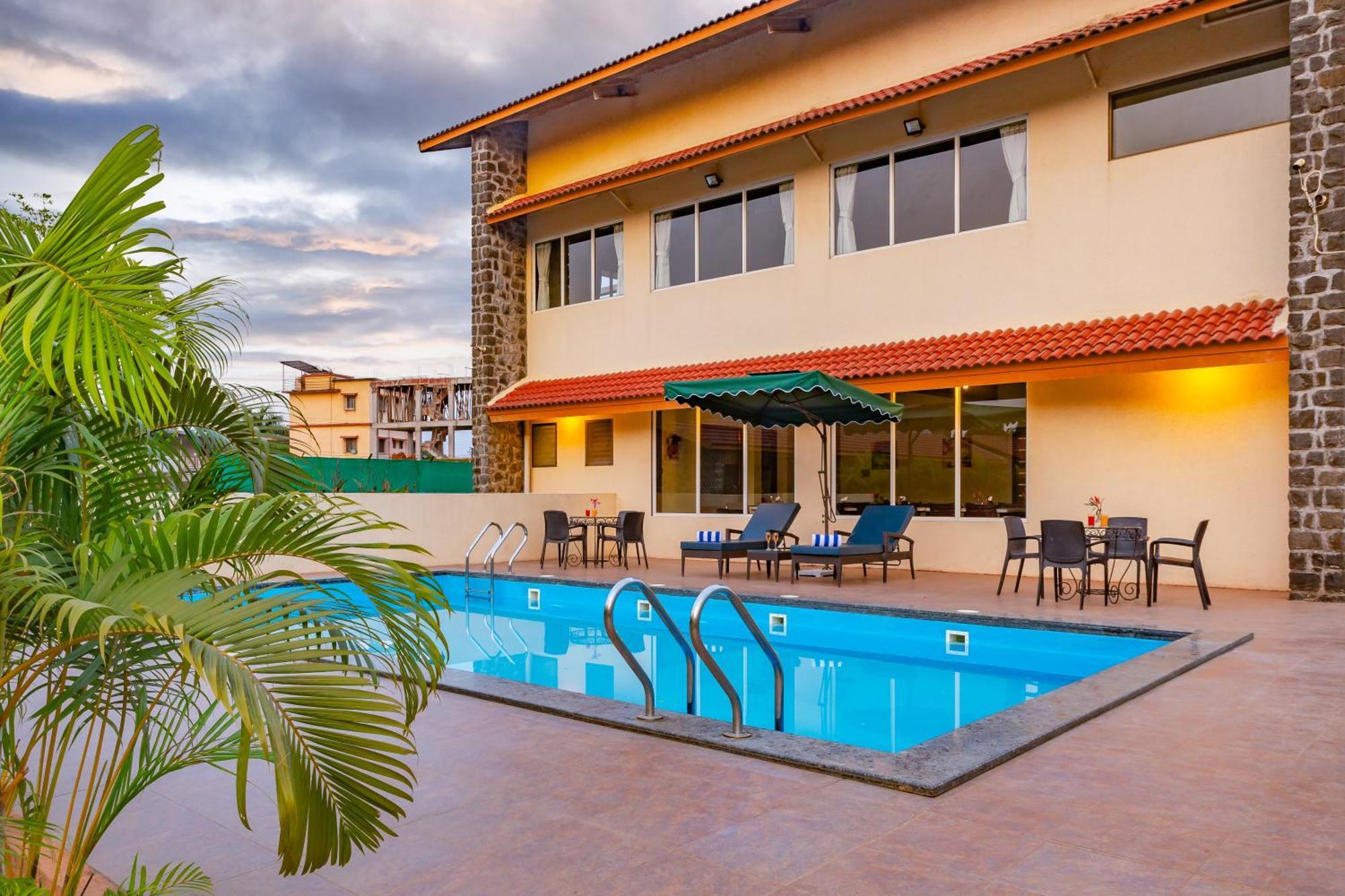 Casa Amora Lonavala Kültér fotó