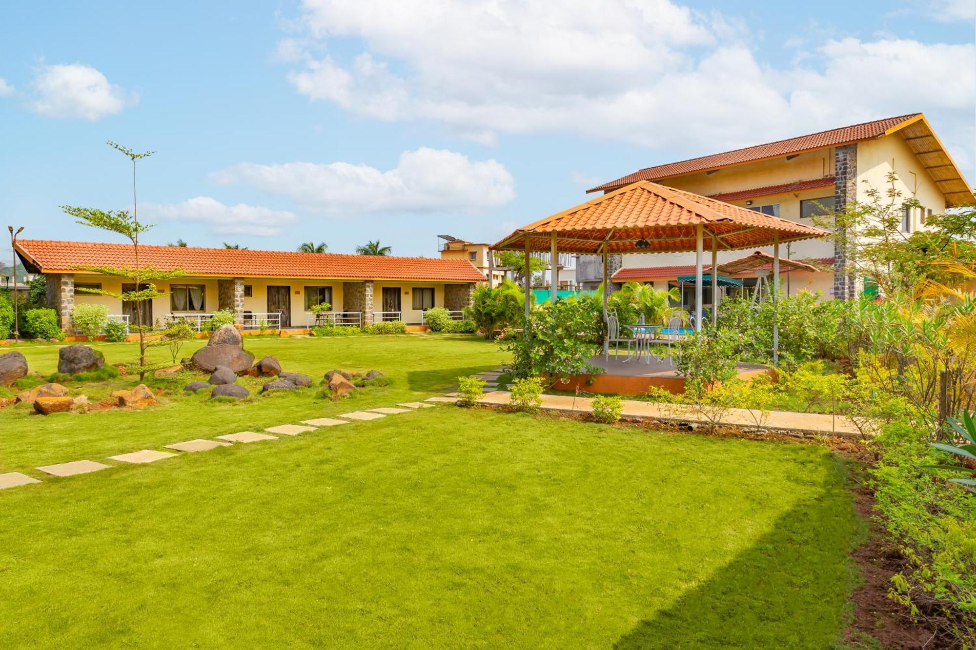 Casa Amora Lonavala Kültér fotó
