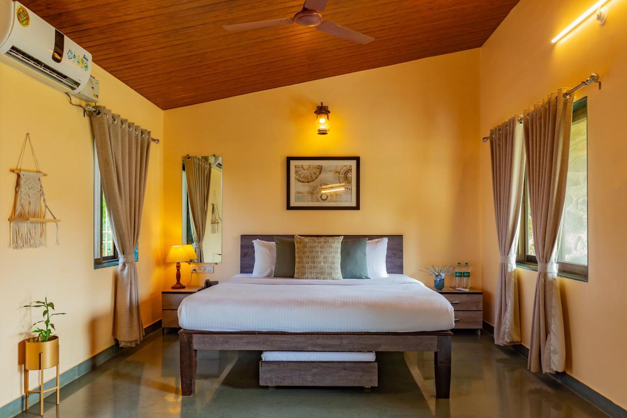 Casa Amora Lonavala Kültér fotó